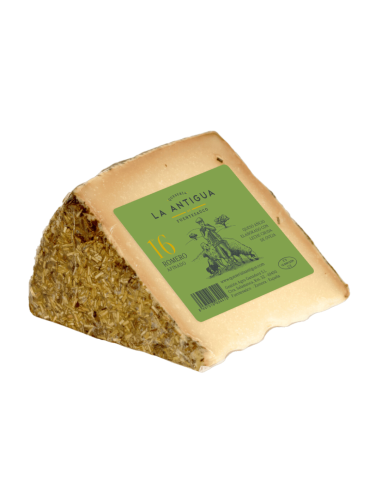 Queso de oveja añejo al romero La Antigua