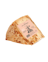 Queso curado de oveja con escamas de pimentón